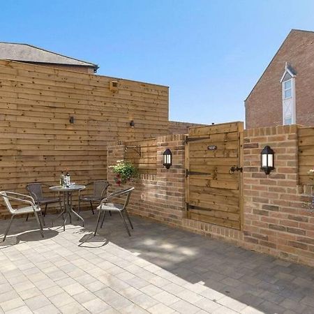 The Oldgate Apartment Morpeth Exterior photo